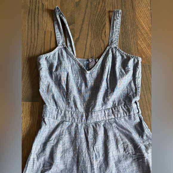 Dizzy Lizzy soft Jean wide leg jumpsuit size small - Picture 4 of 6